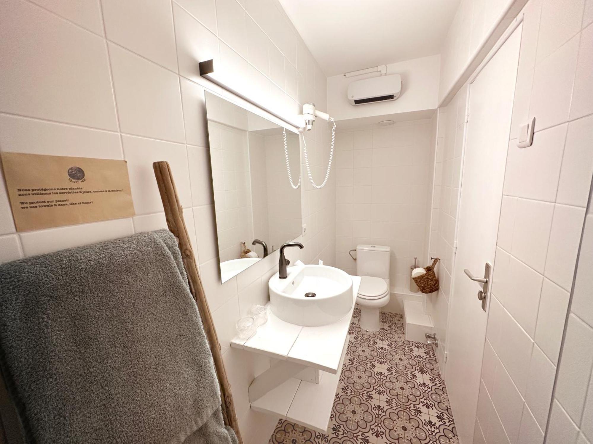 Blanc Sable Hotel Golfe-Juan Ruang foto