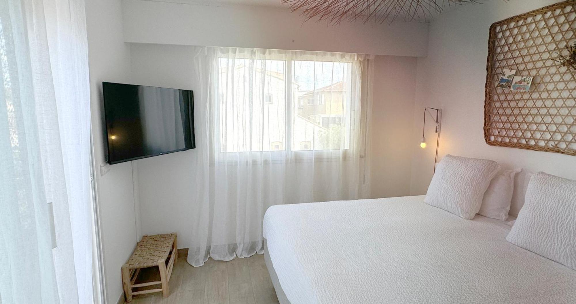 Blanc Sable Hotel Golfe-Juan Bagian luar foto